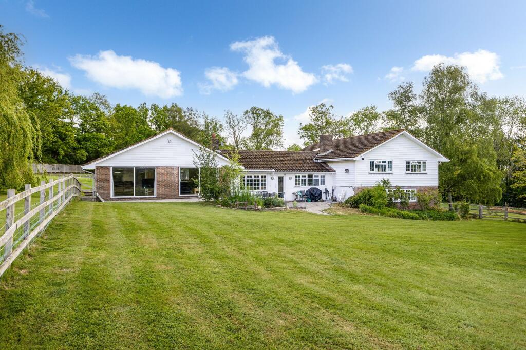House in Redhill - View 5