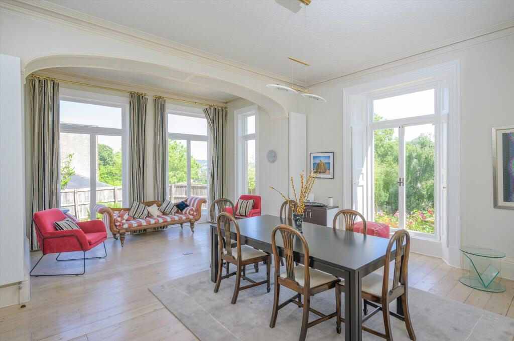 House in Bath - View 5
