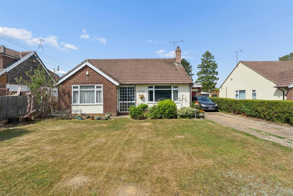 Main image of property: Newlands Lane, Meopham