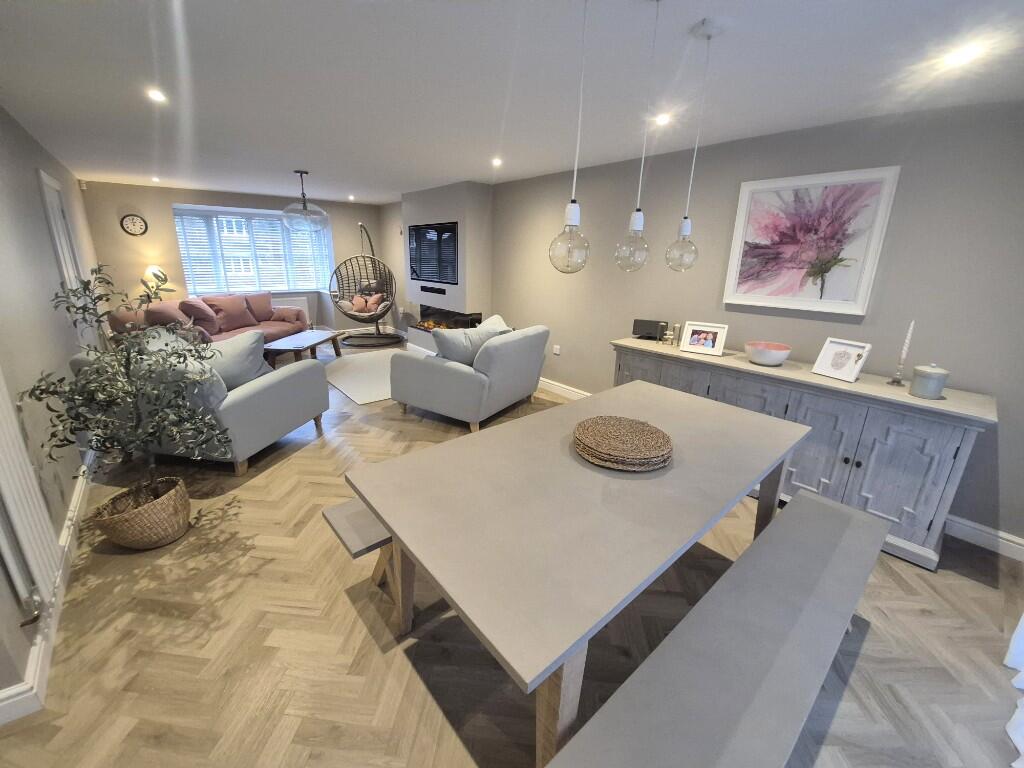 68, Linden Park, Shaftesbury, Dorset, SP7 photo 3