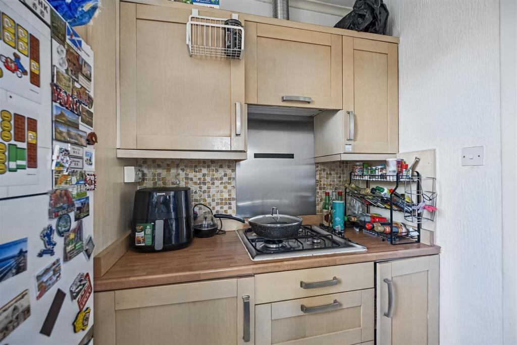 Apartment in Strathaven, South Lanarkshire - View 5