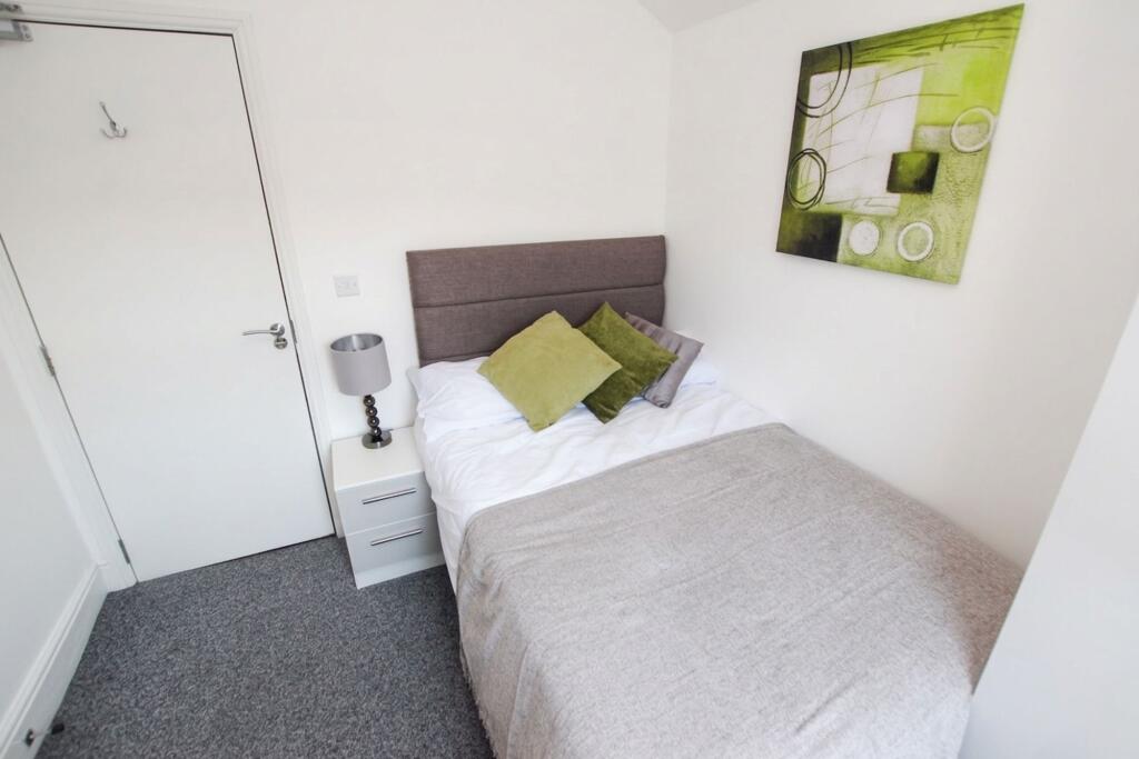 Main image of property: Catherine Street, Reading, RG30