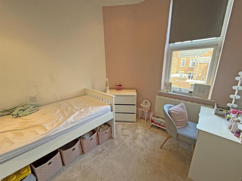 Apartment in Newcastle upon Tyne - More
