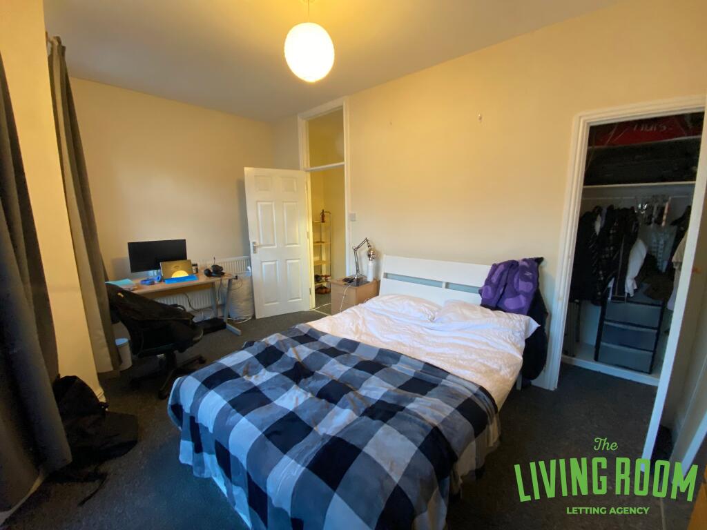 House in Cardiff - View 2