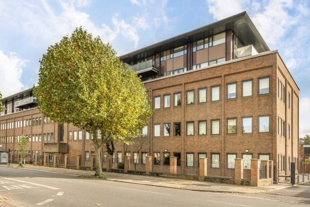 Main image of property: London Road, Isleworth