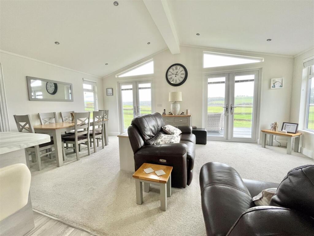 House in Carlisle, Westmorland and Furness - View 5