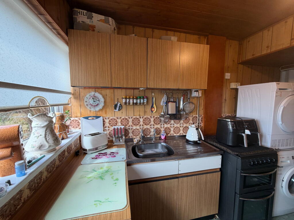 House in Barnsley, South Yorkshire - View 3