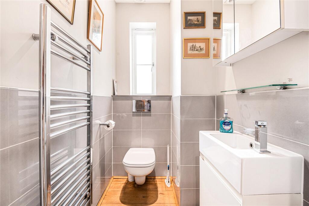House in Watford - View 4