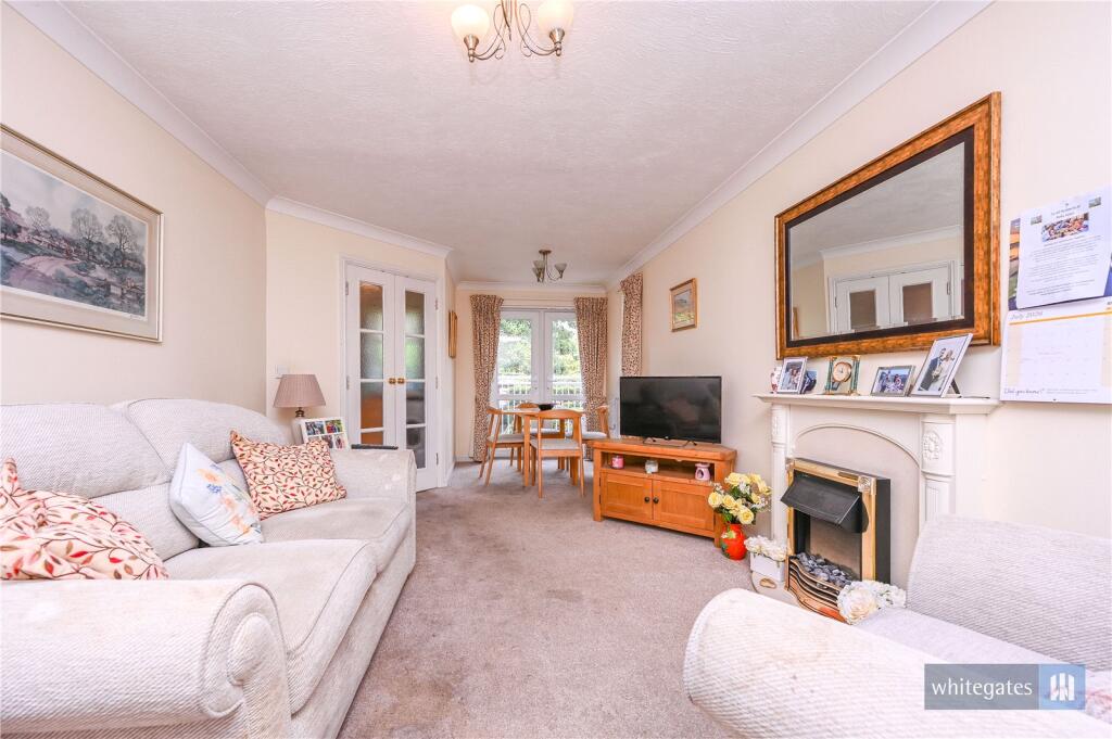 Apartment in Knowsley, Liverpool City Region - View 4