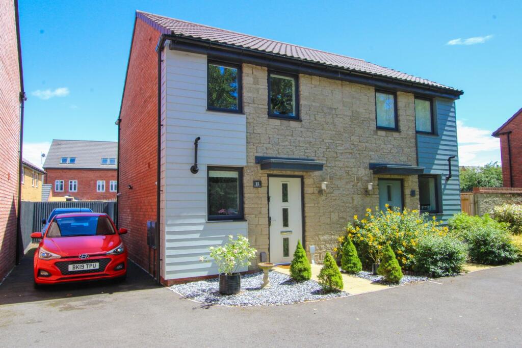 Main image of property: Fitzgibbon Close, Yate, BS37