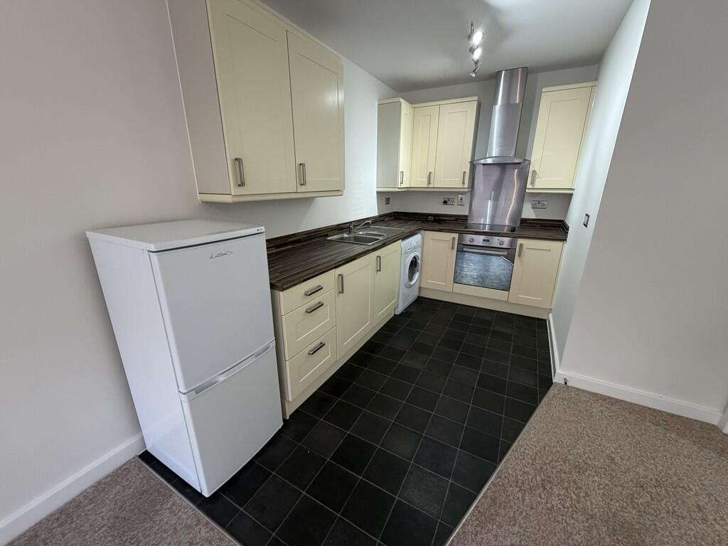 Apartment in Stevenage - More