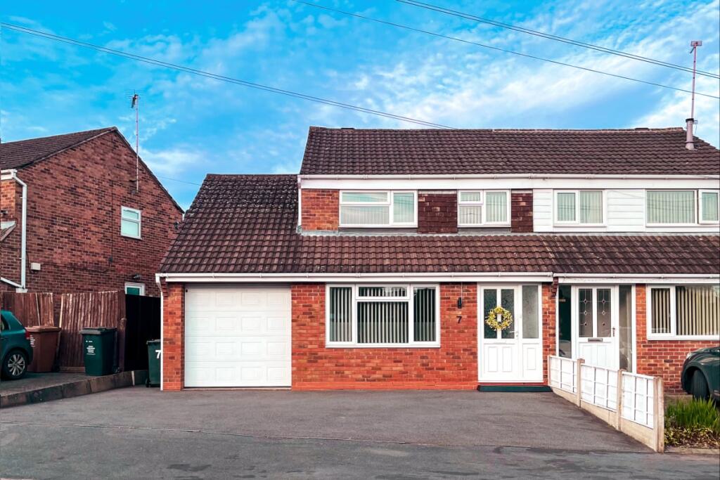 Main image of property: Chiltern Road, Swadlincote, DE11