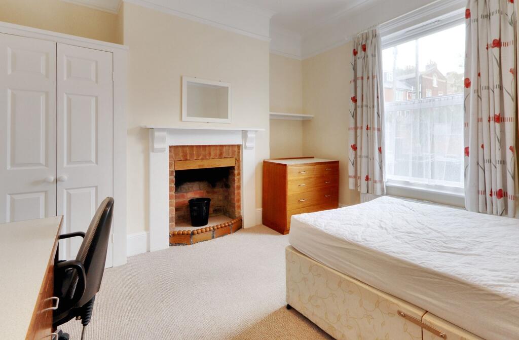 House in Exeter - View 5