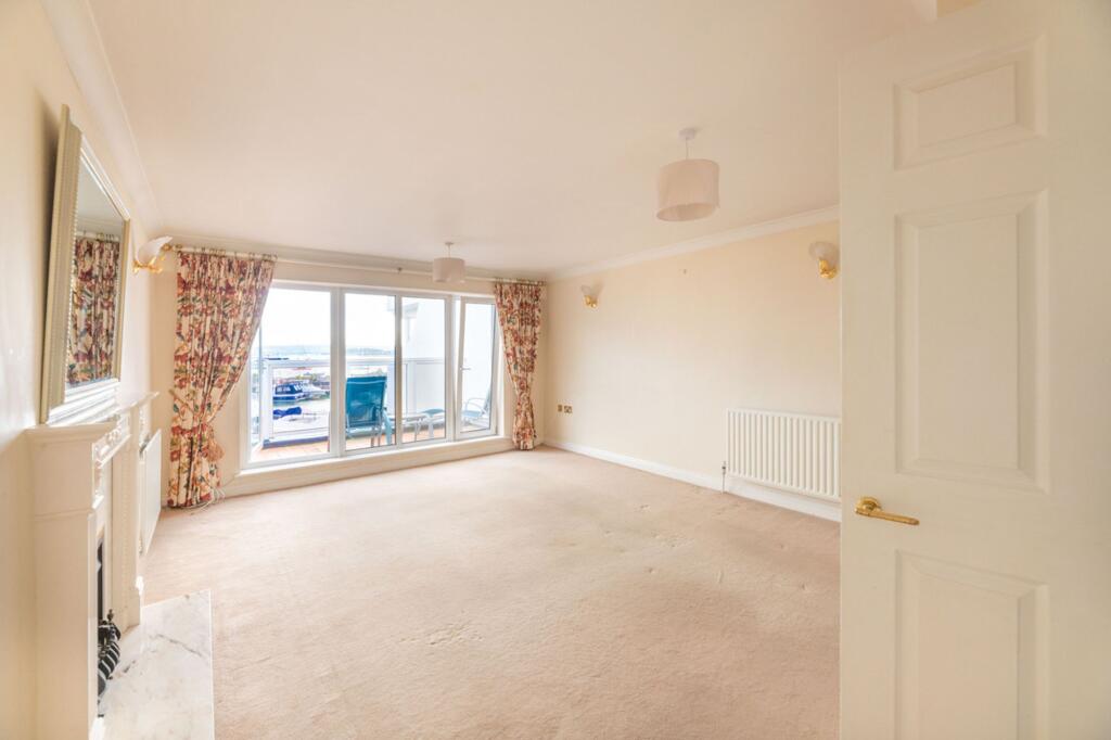 House in Poole - View 4