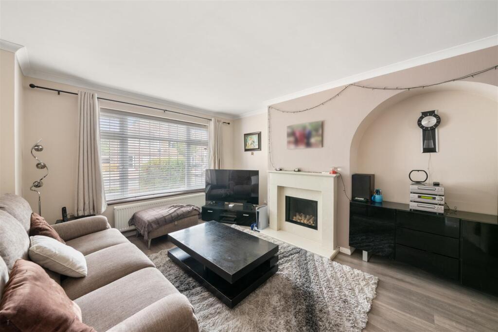 House in Southall - View 3