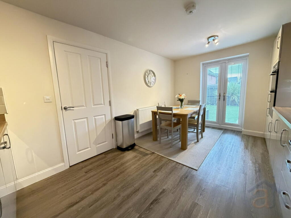 House in Sefton, Liverpool City Region - View 4