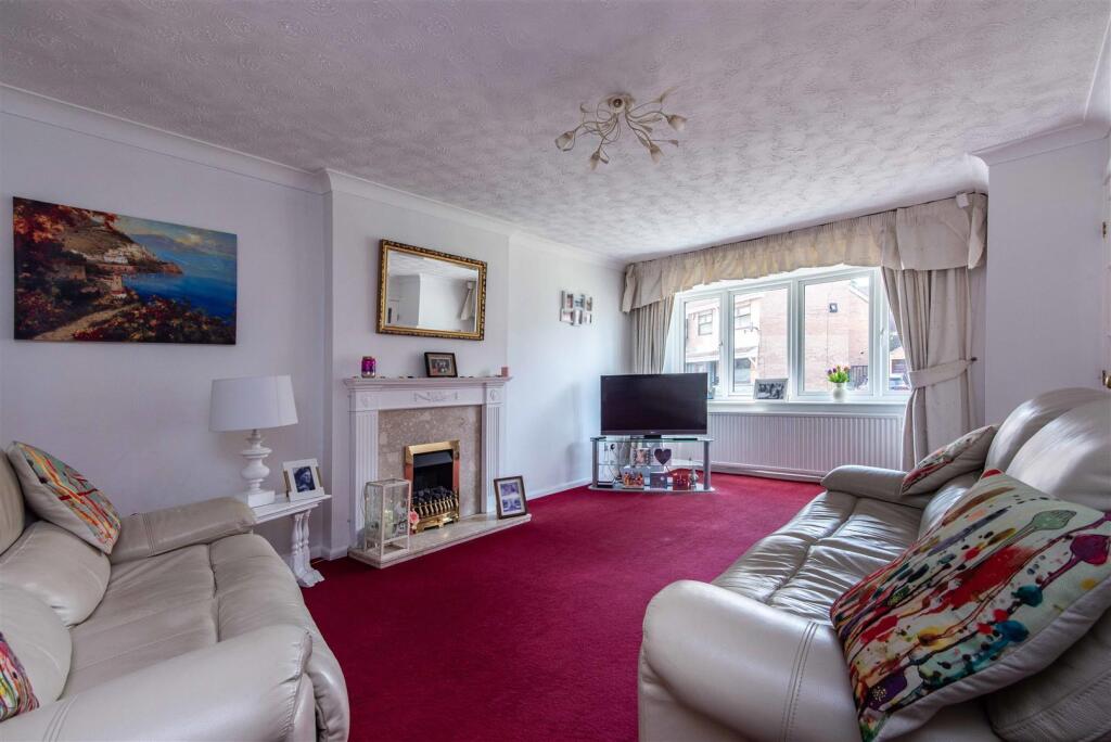 House in Nottingham, New Basford - View 2
