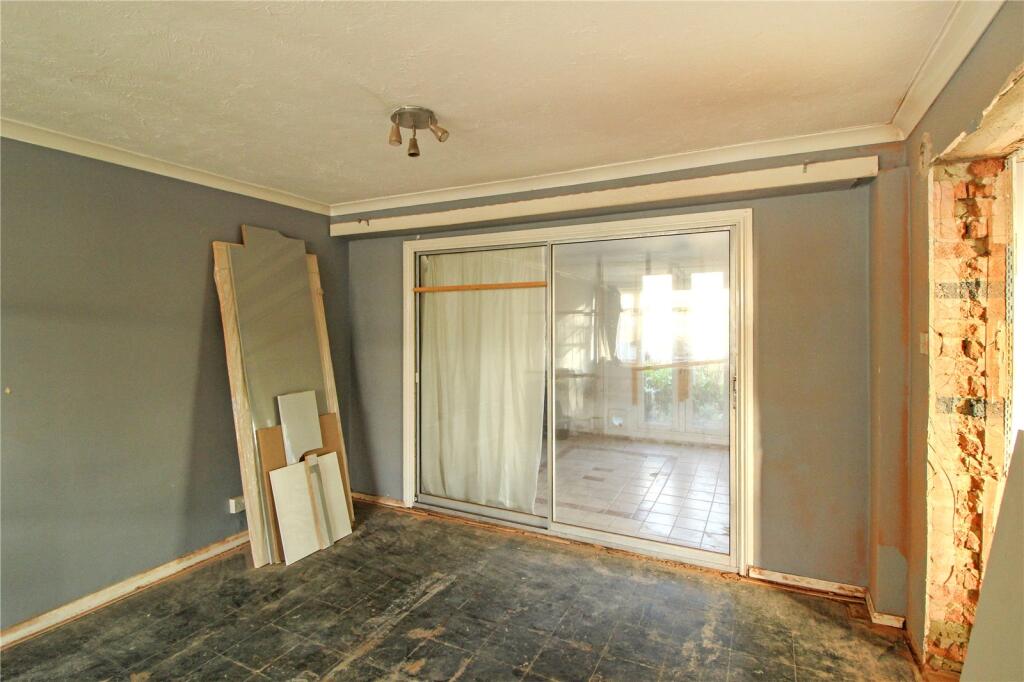 House in Southend-on-Sea, Essex - View 4
