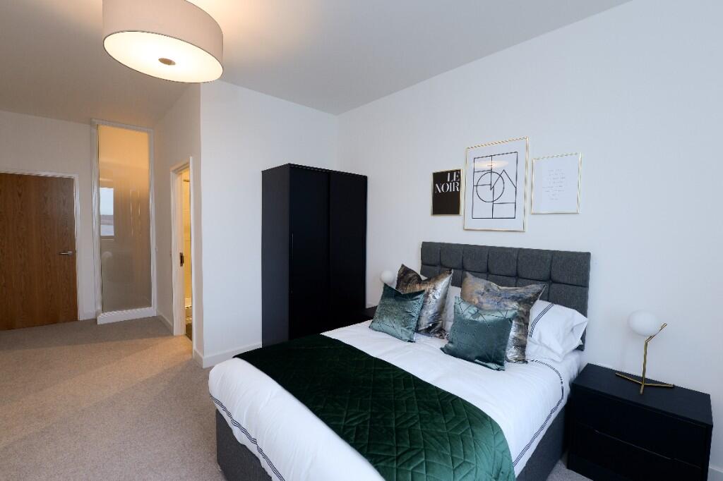 Main image of property: Kings Parade, Liverpool, Merseyside, L3