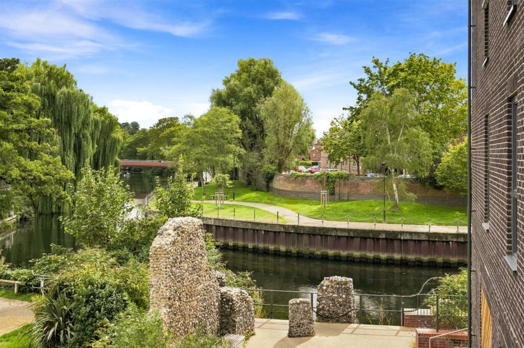 Apartment in Norwich, Thorpe Hamlet - View 4