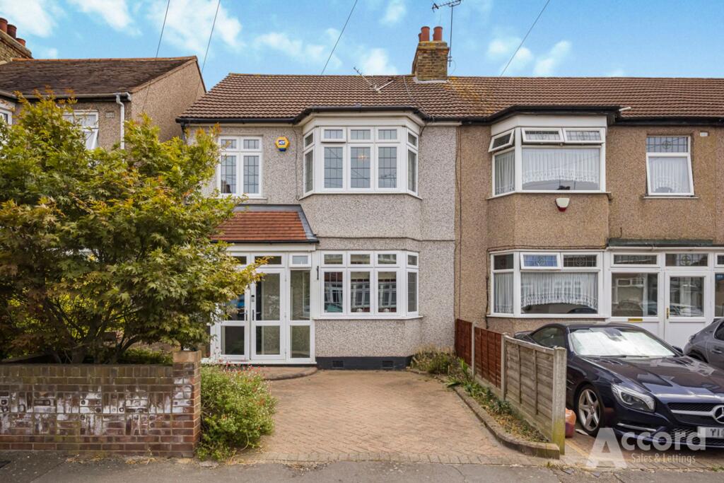 Main image of property: Wainfleet Avenue, Romford, RM5
