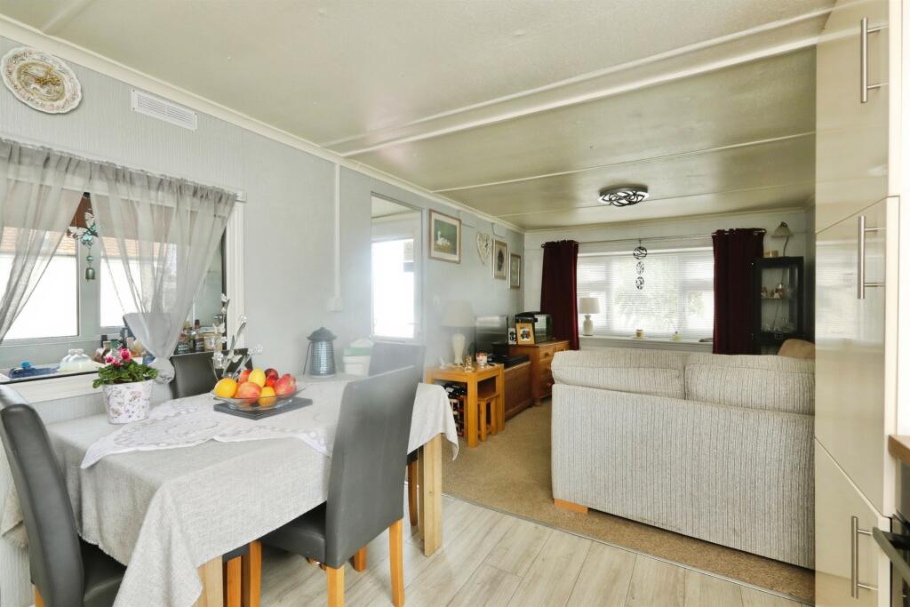House in Bassetlaw, Dunham-on-Trent - View 4