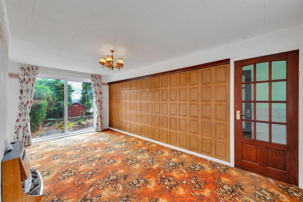 House in Newport, Panteg - View 4