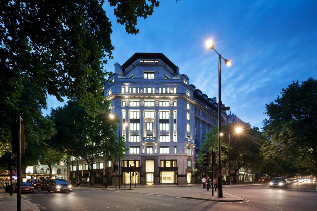 Main image of property: 1 Kingsway, London, WC2B 6XD