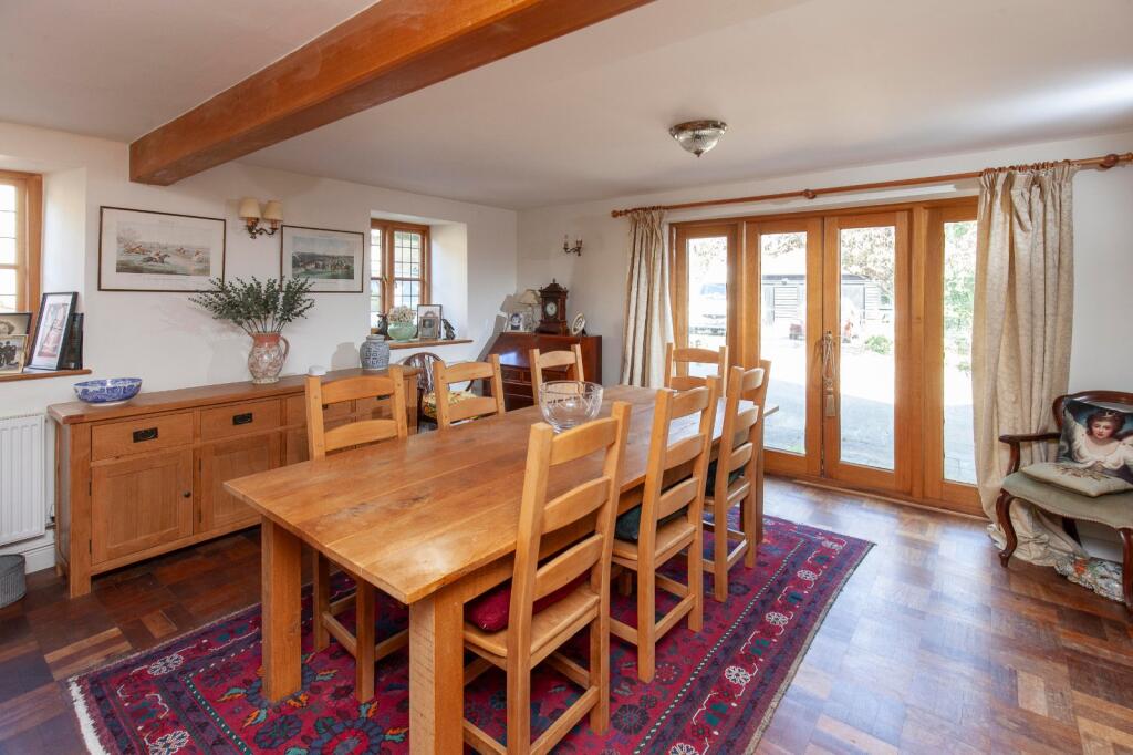 House in Gillingham, Lodbourne - View 4