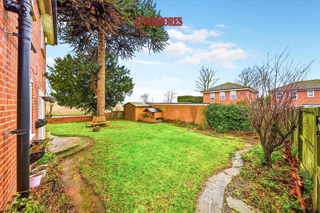 House in Dartford, Hook Green, Wilmington - View 5