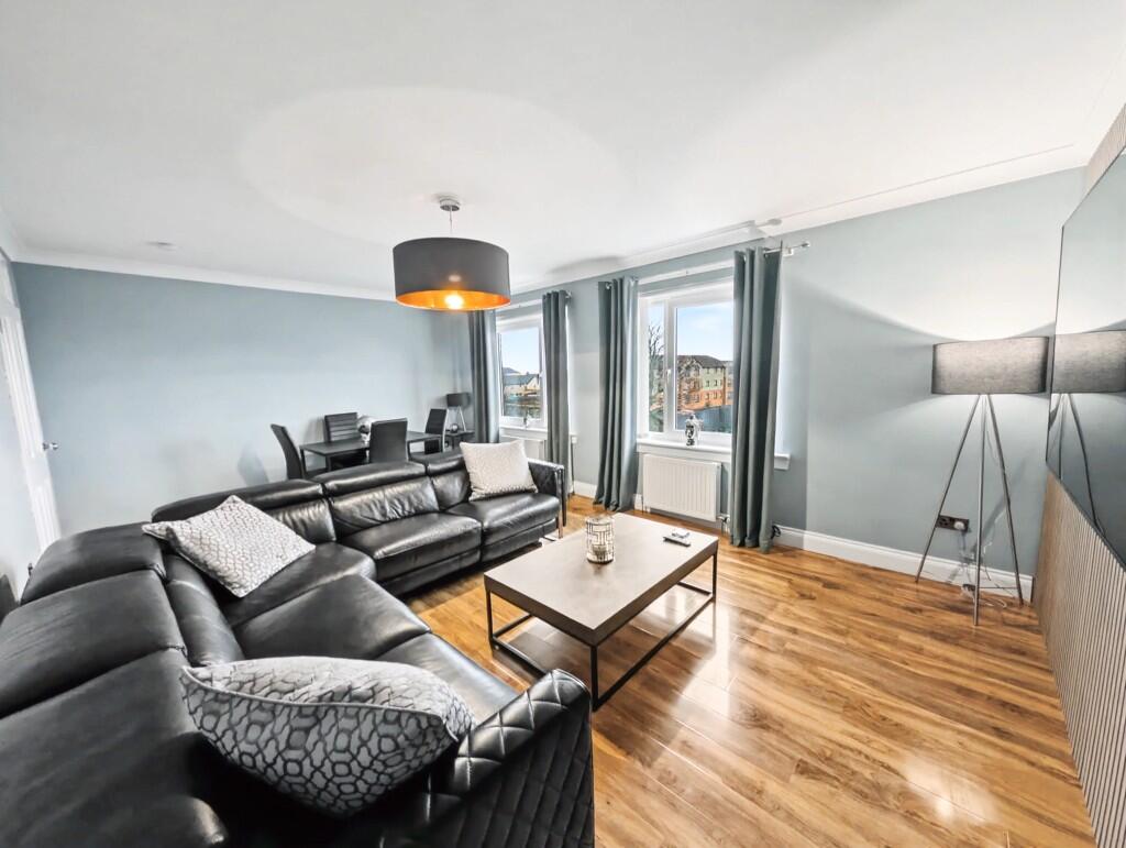 32 Parkend Road, Saltcoats, KA21 5JR photo 4