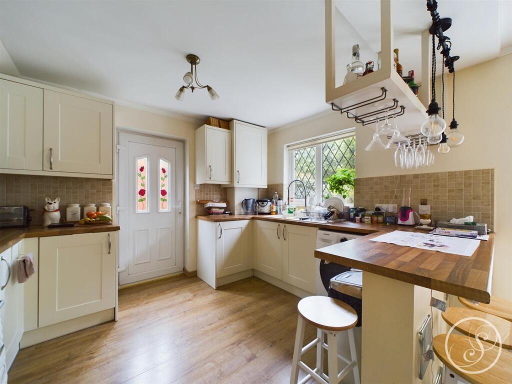 House in Leeds - View 2