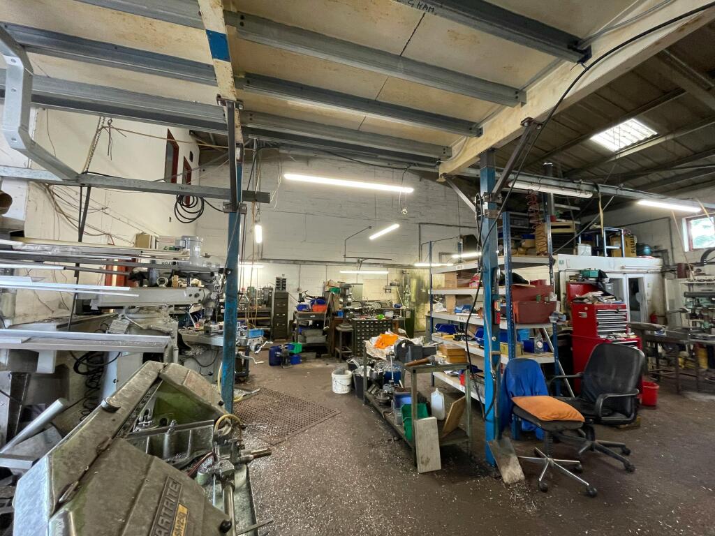 Unit B8 Crabtree warehouse