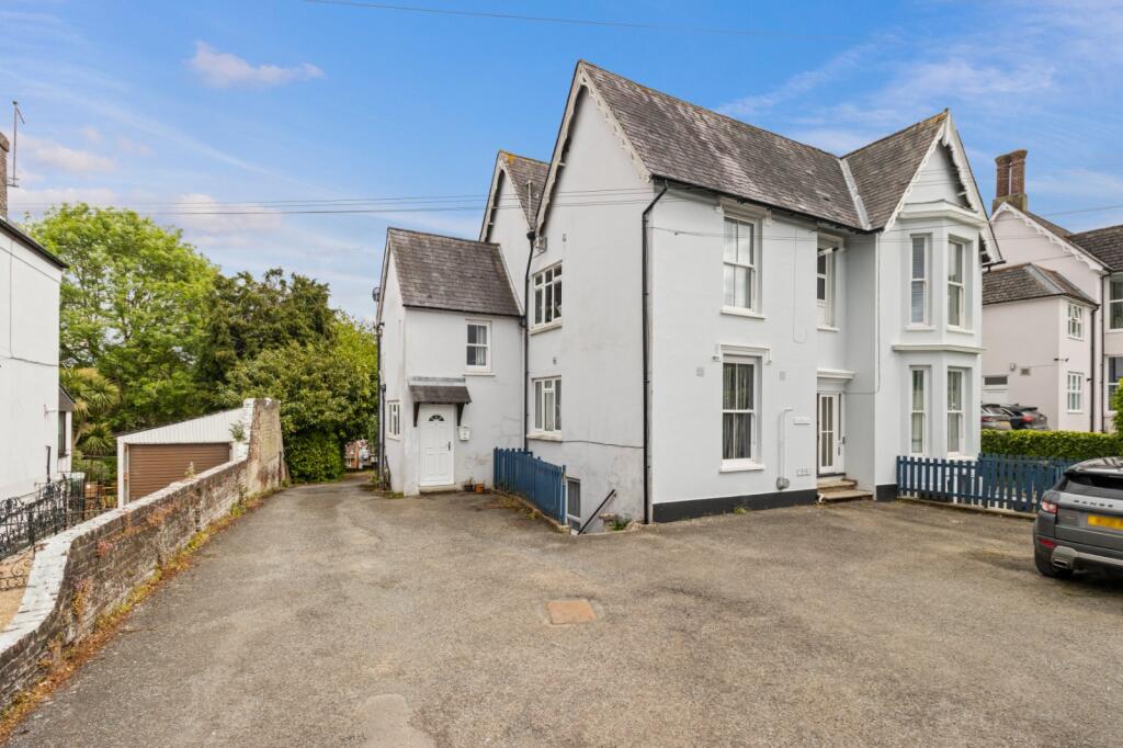 Main image of property: New Town, Uckfield, East Sussex, TN22