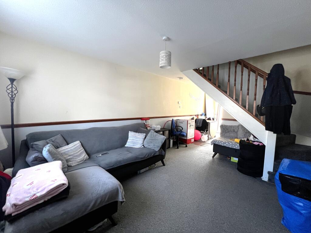 House in Redhill - View 4