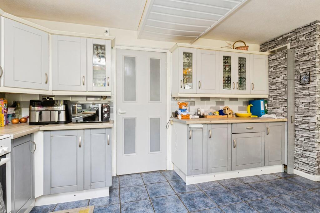 House in Crawley, West Sussex - More