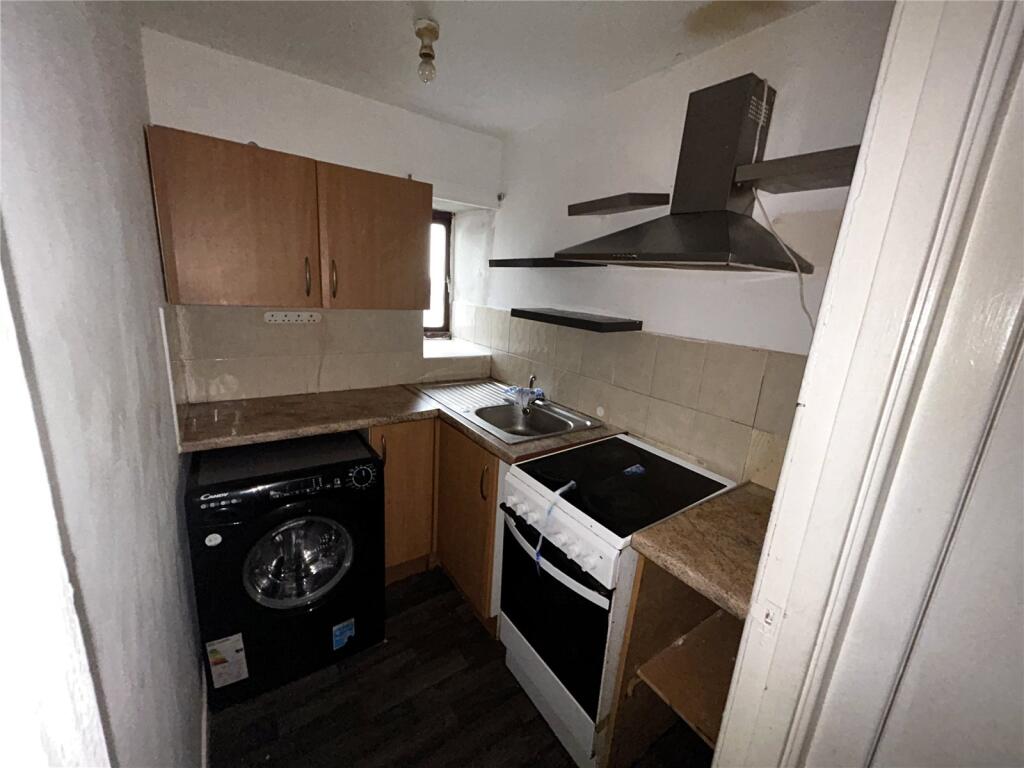 Apartment in Blantyre, Auchinraith, High Blantyre - View 3