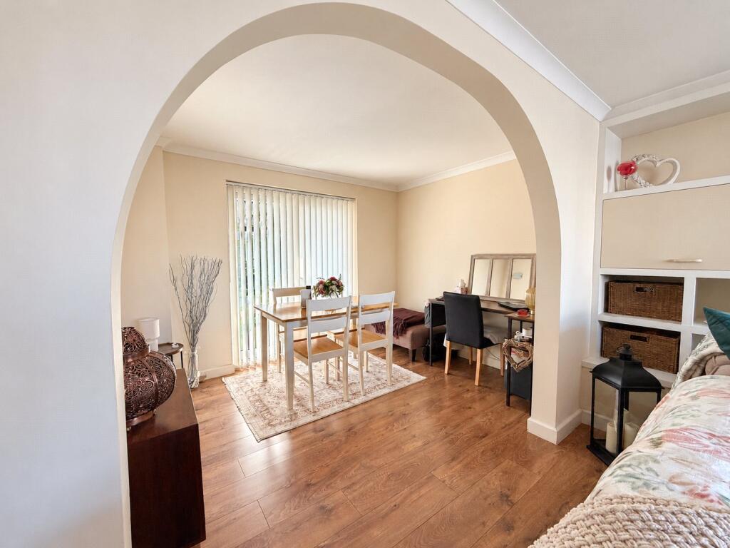 House in Swindon - View 5