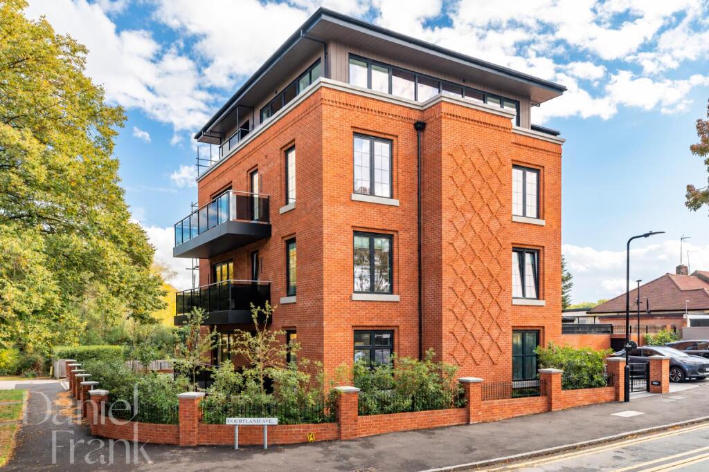 2-bed flat on The Courtland, Whitehall Road, £700,000