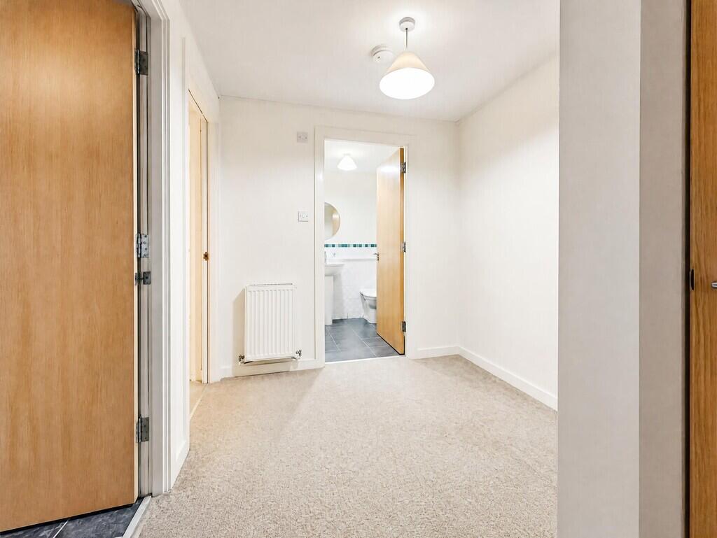 Apartment in Falkirk, Clackmannanshire - View 2