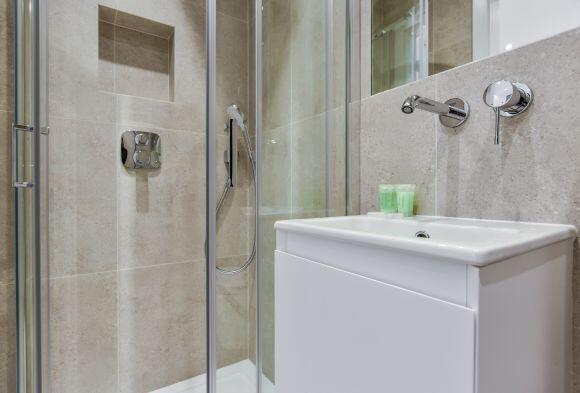 Apartment in London, Paddington - View 4