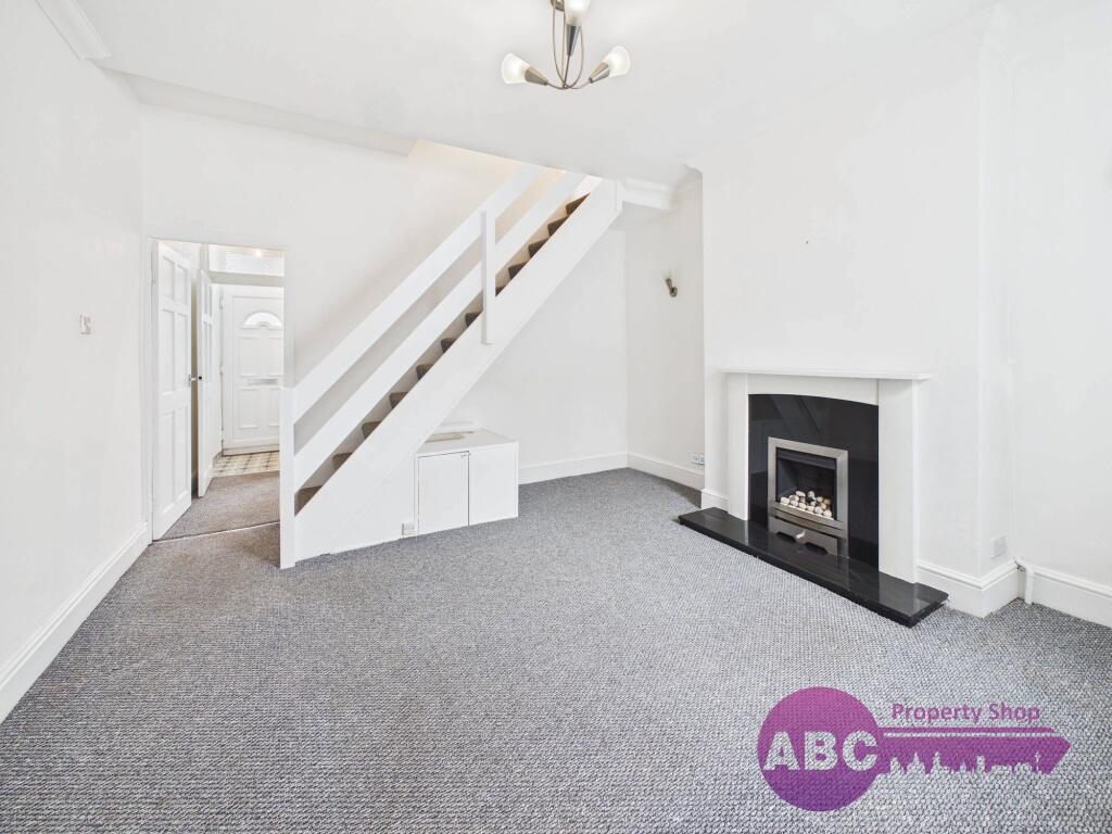 House in Wirral, Liverpool City Region - More
