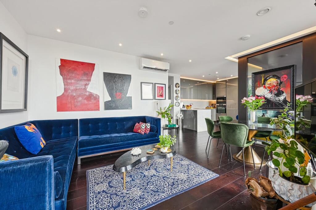 Apartment in London - More
