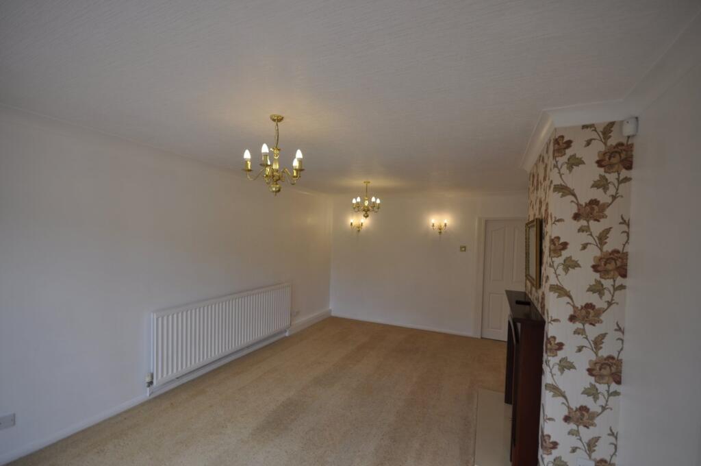 Leacroft Road, Kingswinford, DY6 - View 6