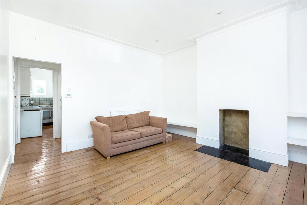 Apartment in London - View 3