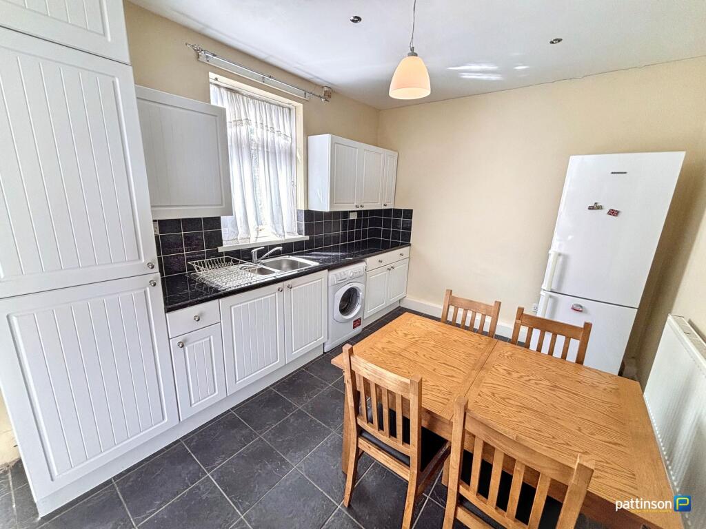 House in Newcastle upon Tyne, Cowgate, Kenton - More