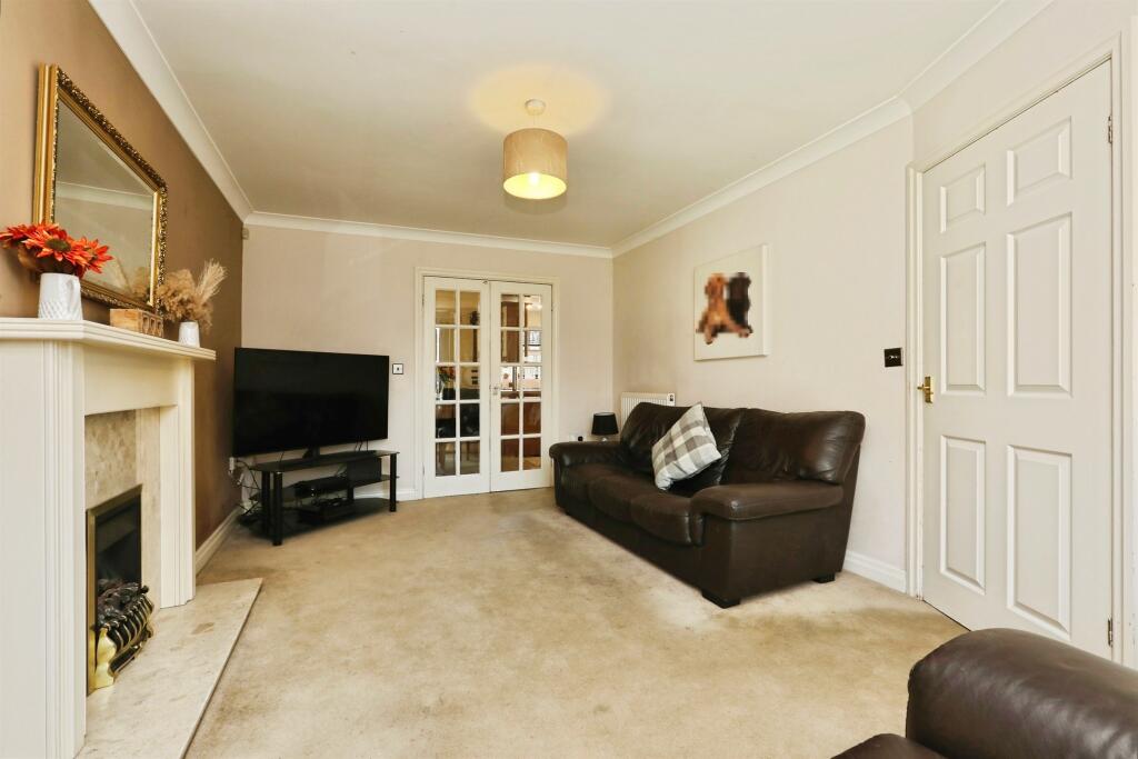 Oak Grove, Thurcroft, Rotherham photo 3