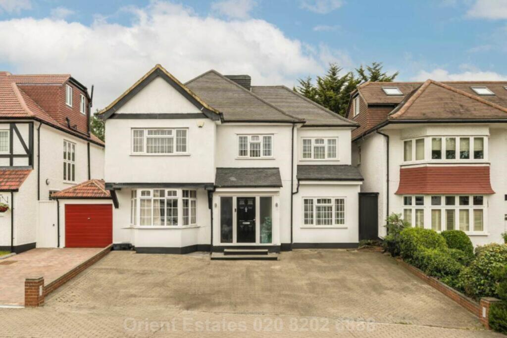 Main image of property: Cheyne Walk, London