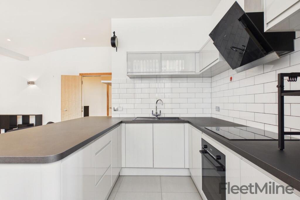 Apartment in Birmingham, Jewellery Quarter - View 4