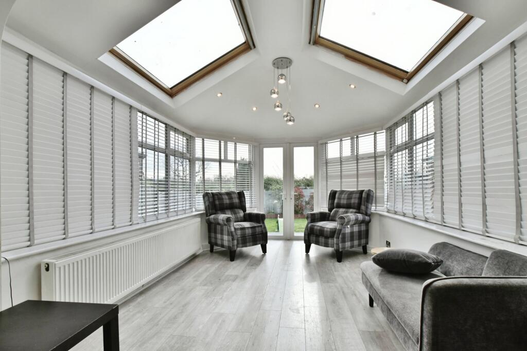 Trafford Drive, Timperley, Altrincham, WA15 – pohled 5